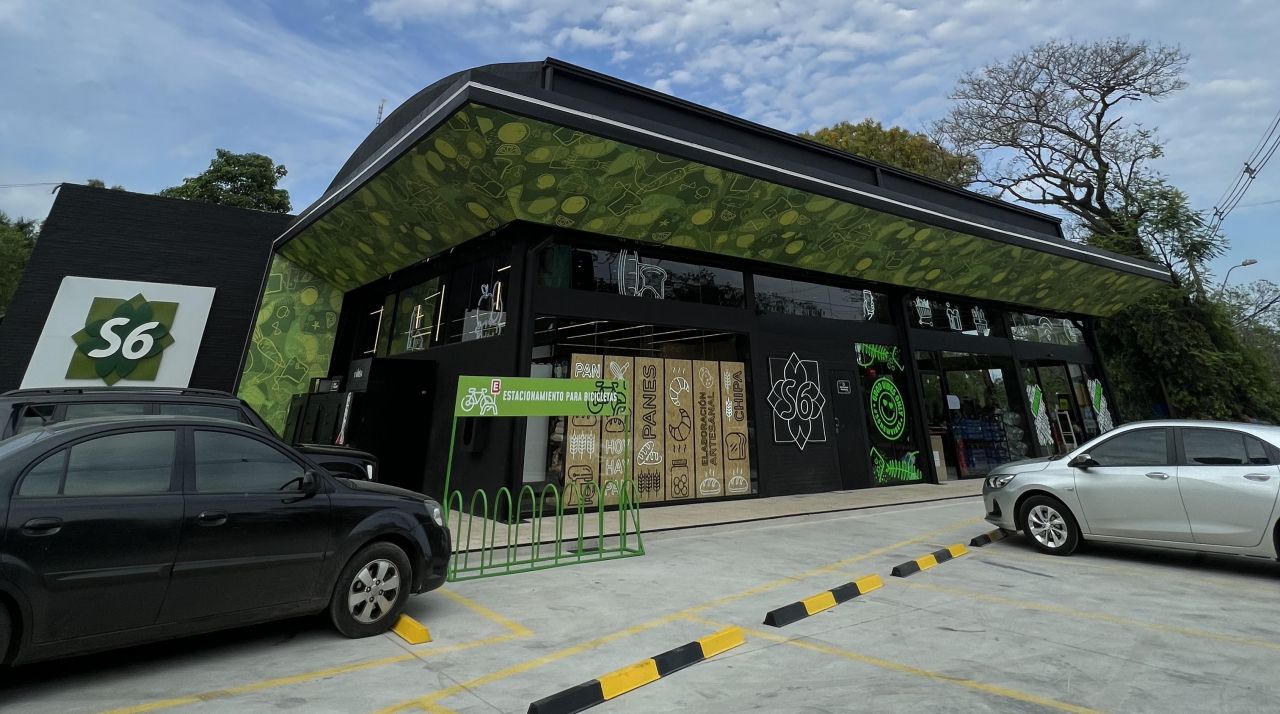 Superseis presenta su segunda nueva tienda de proximidad en la ciudad el verano