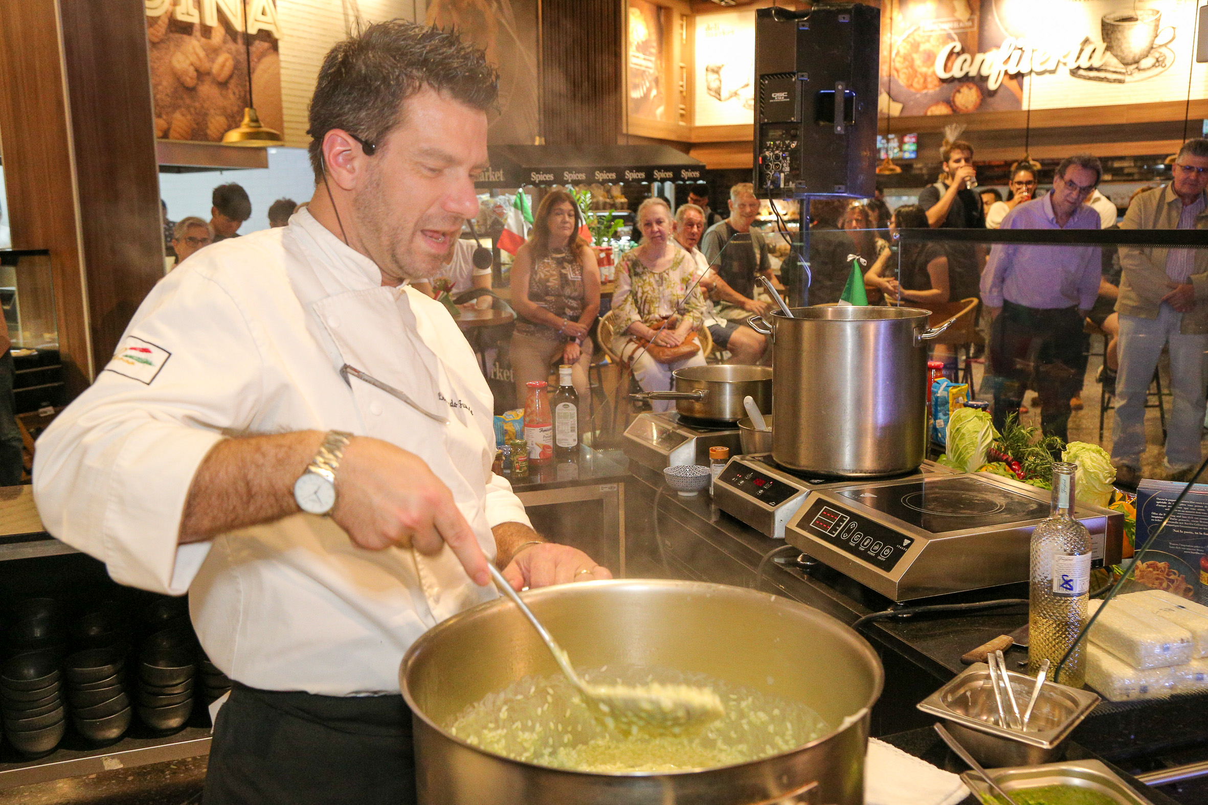 Delimarket celebra las tradiciones culinarias y artísticas de Italia