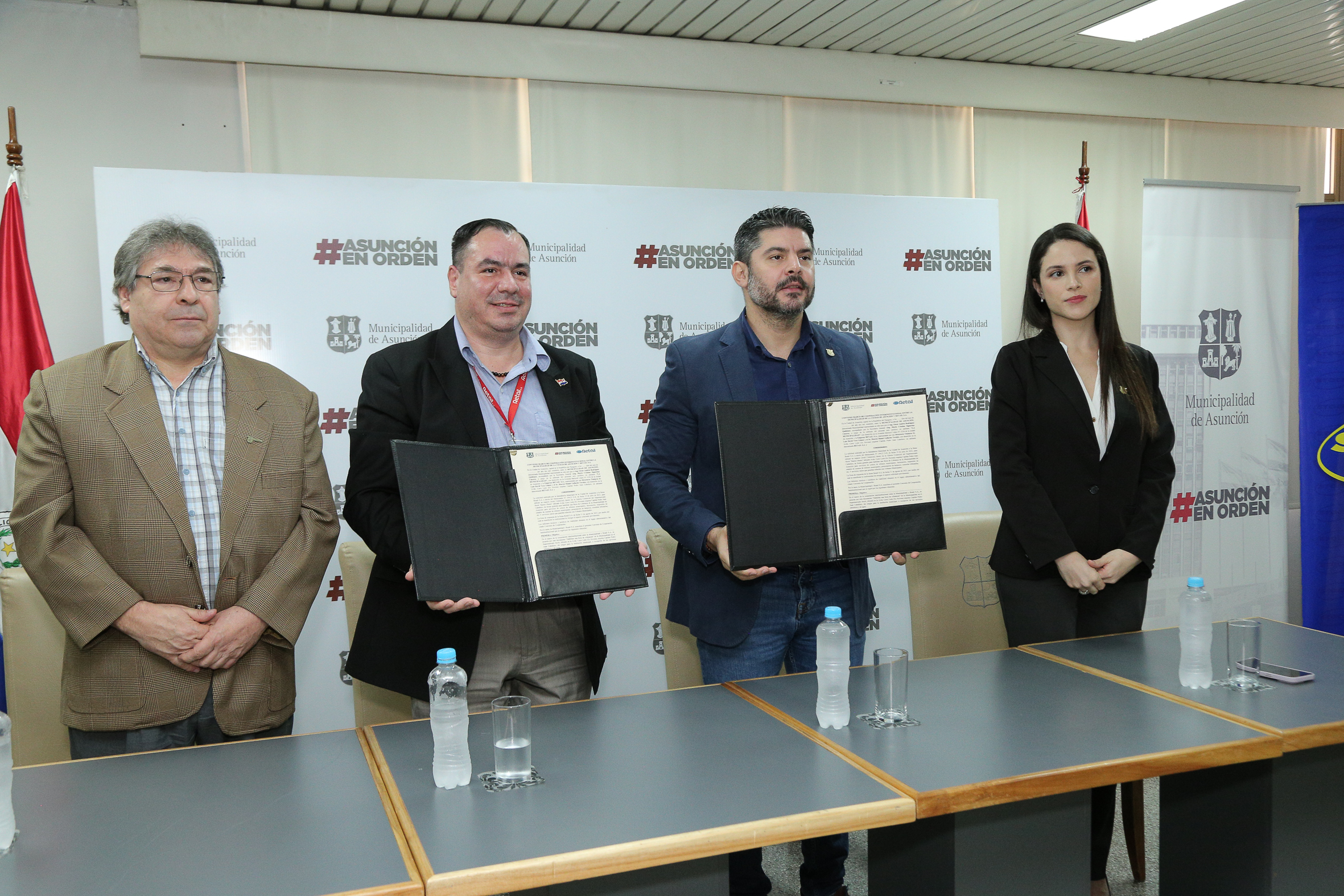 Supermercados Stock y la Municipalidad de Asunción se unen para ofrecer un nuevo servicio comunitario en Barrio Obrero