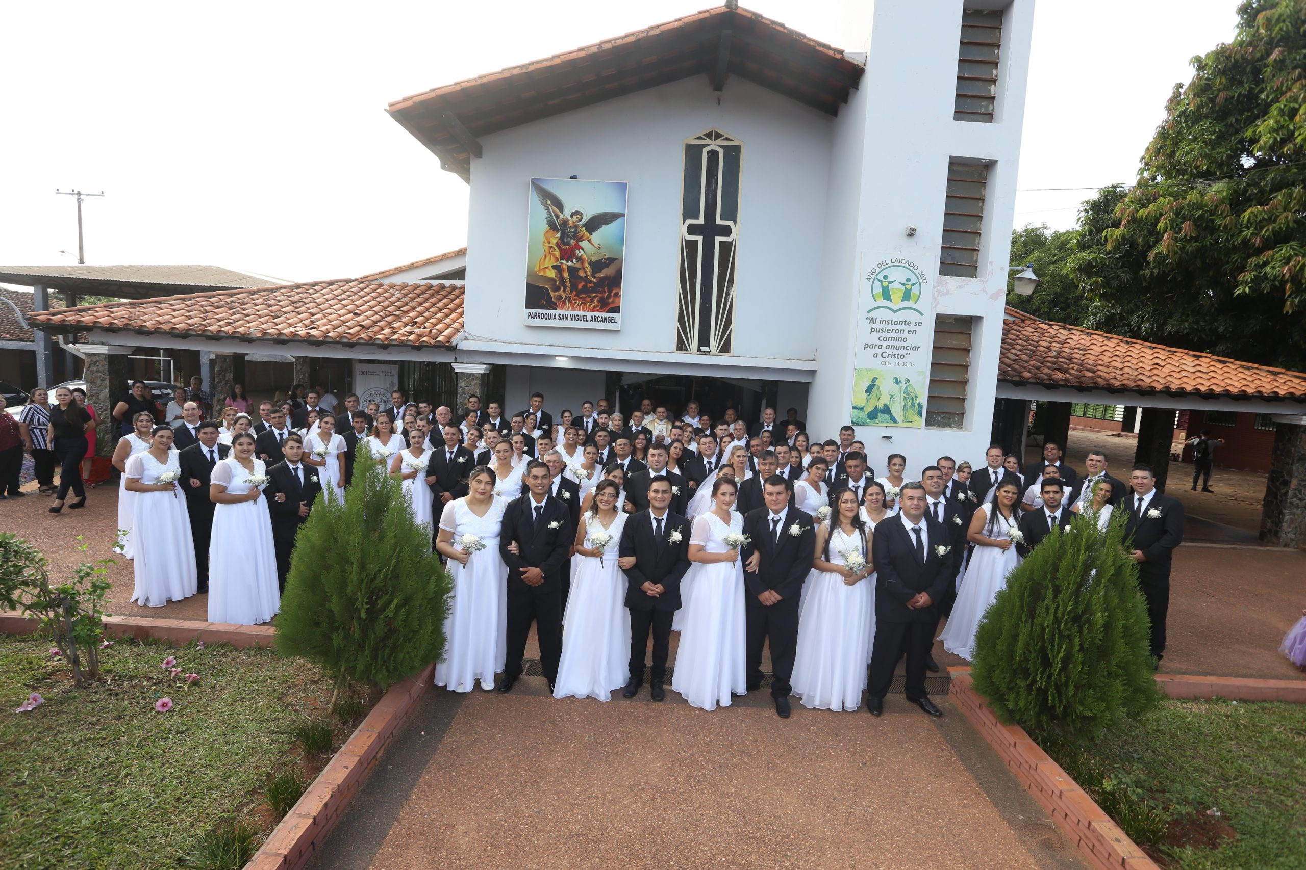 50 Parejas Celebran su Amor y Compromiso en la Boda Comunitaria promovida por la Fundación Santa Librada