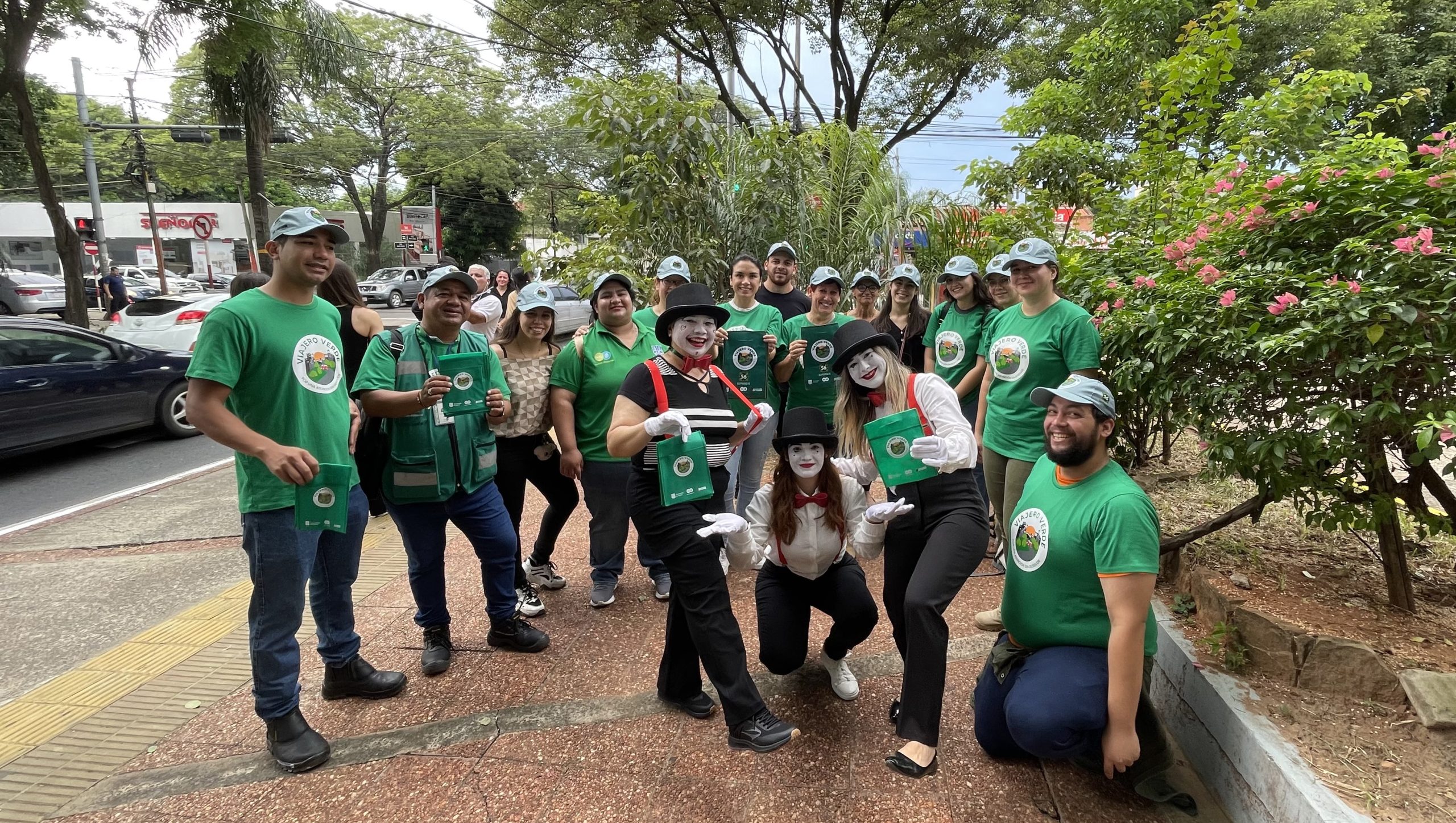 Superseis y la Municipalidad de Asunción impulsan la campaña «Viajero Verde»